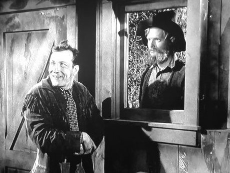 Robert Easton and Huntz Hall in Feudin' Fools (1952)