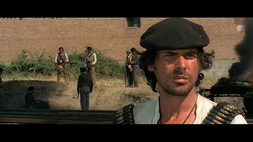 Tomas Milian in Compañeros (1970)