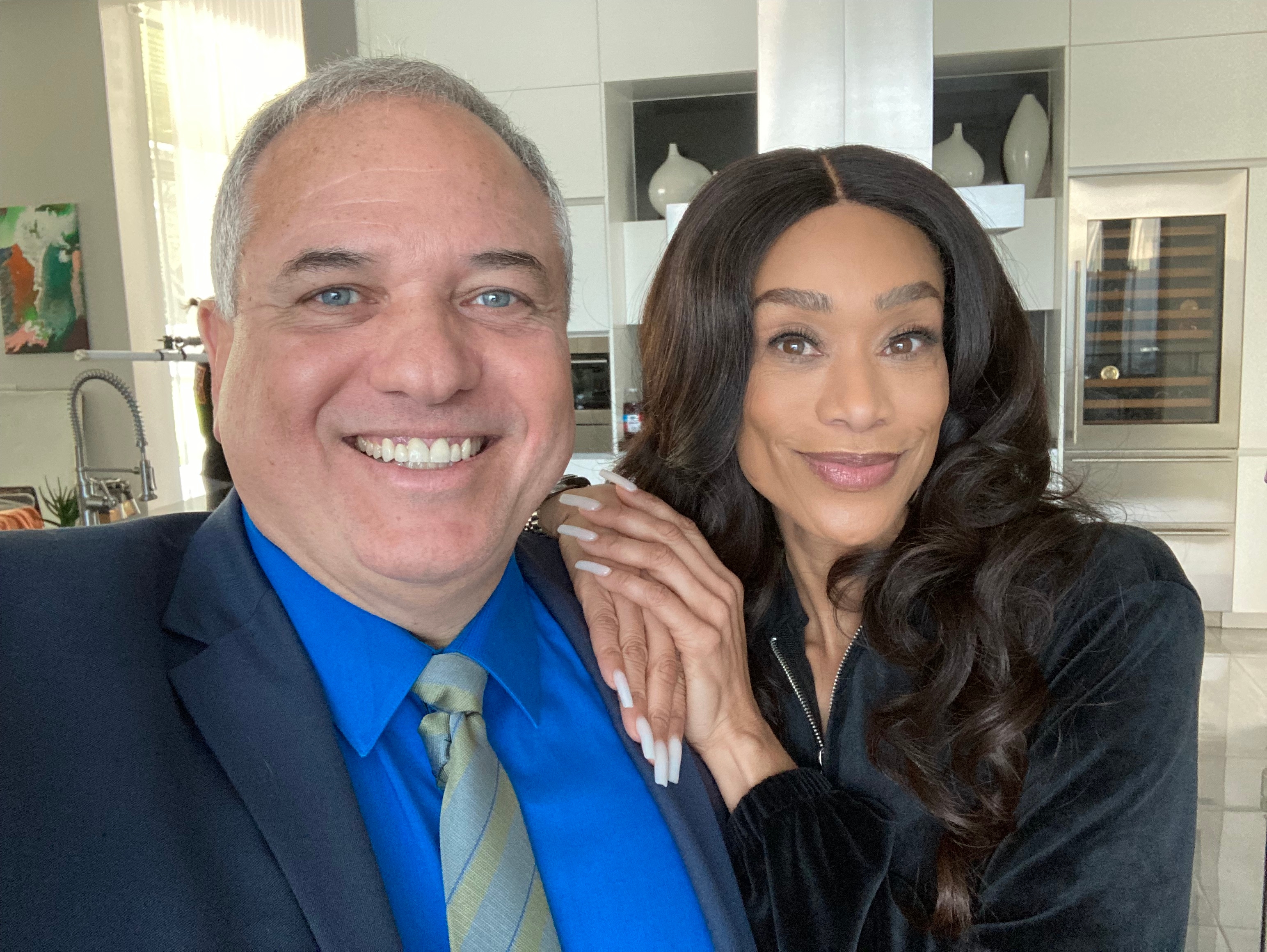 Carlos Guerrero and Tami Roman on the set of Dying To Be Famous