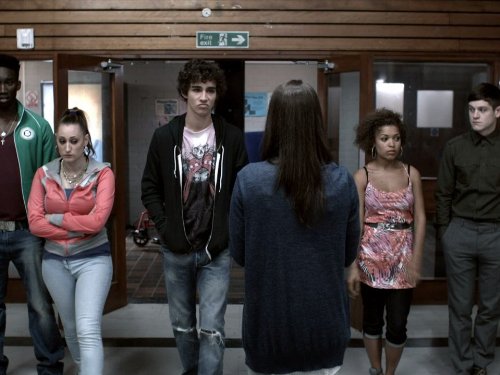 Alex Reid, Robert Sheehan, Lauren Socha, Nathan Stewart-Jarrett, Antonia Thomas, and Iwan Rheon in Misfits (2009)