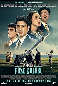 Erkan Kolçak Köstendil, Alina Boz, and Deniz Can Aktas in Bandirma Füze Kulübü (2022)