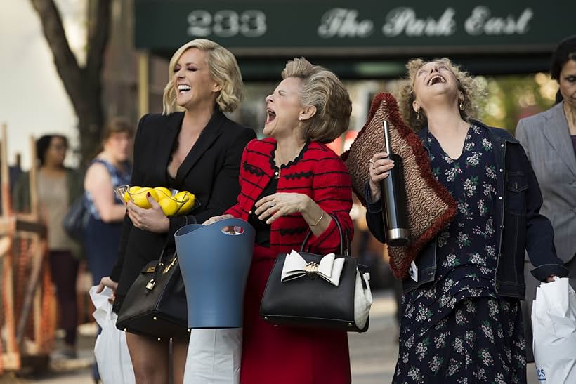 Carol Kane, Jane Krakowski, and Amy Sedaris in Unbreakable Kimmy Schmidt (2015)