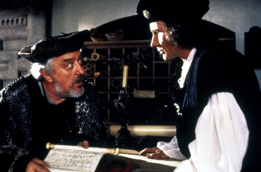 Bernard Cribbins and Jim Dale in Carry on Columbus (1992)