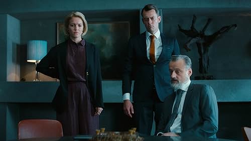 Jesper Malm, Herman Tømmeraas, and Theresa Frostad Eggesbø in Power to the People (2021)