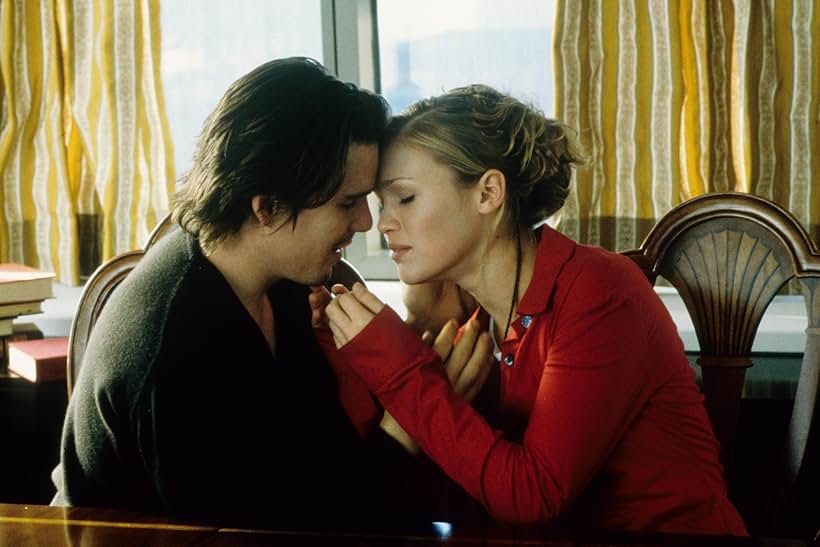 Ethan Hawke and Julia Stiles in Hamlet (2000)