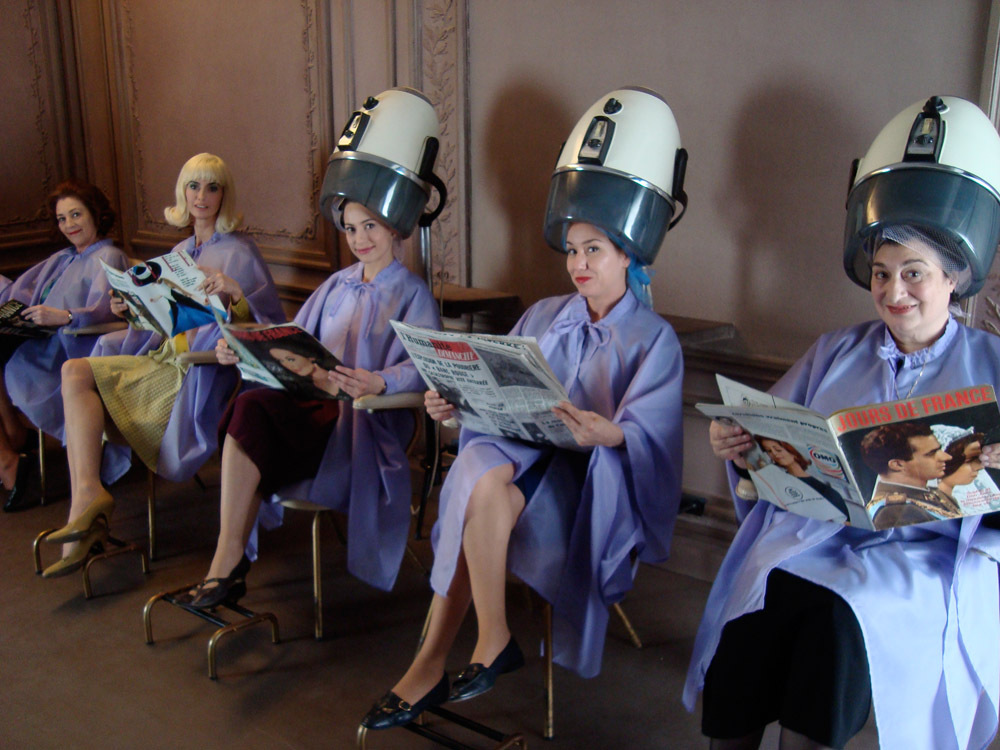 Lola Dueñas, Carmen Maura, Berta Ojea, Natalia Verbeke, and Nuria Solé in The Women on the 6th Floor (2010)