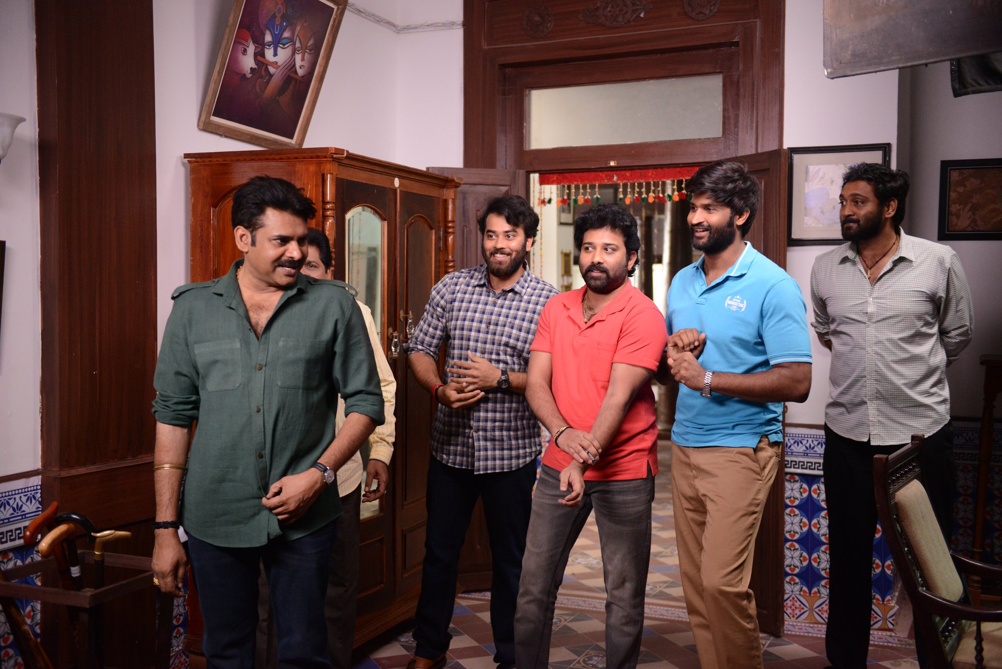 Mohammad Ali, Pawan Kalyan, Siva Balaji, Ajay, Kamal Kamaraju, and Chaitanya Krishna in Katamarayudu (2017)