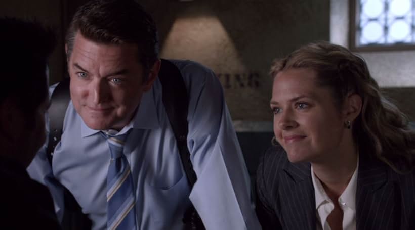 Maggie Lawson and Timothy Omundson in Psych (2006)