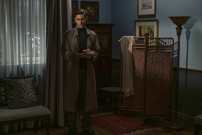 Oliver Jackson-Cohen in The Haunting of Bly Manor (2020)