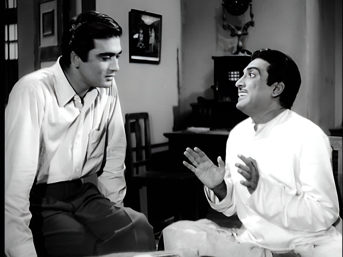 Sunil Dutt and Radhakrishan in Sadhna (1958)