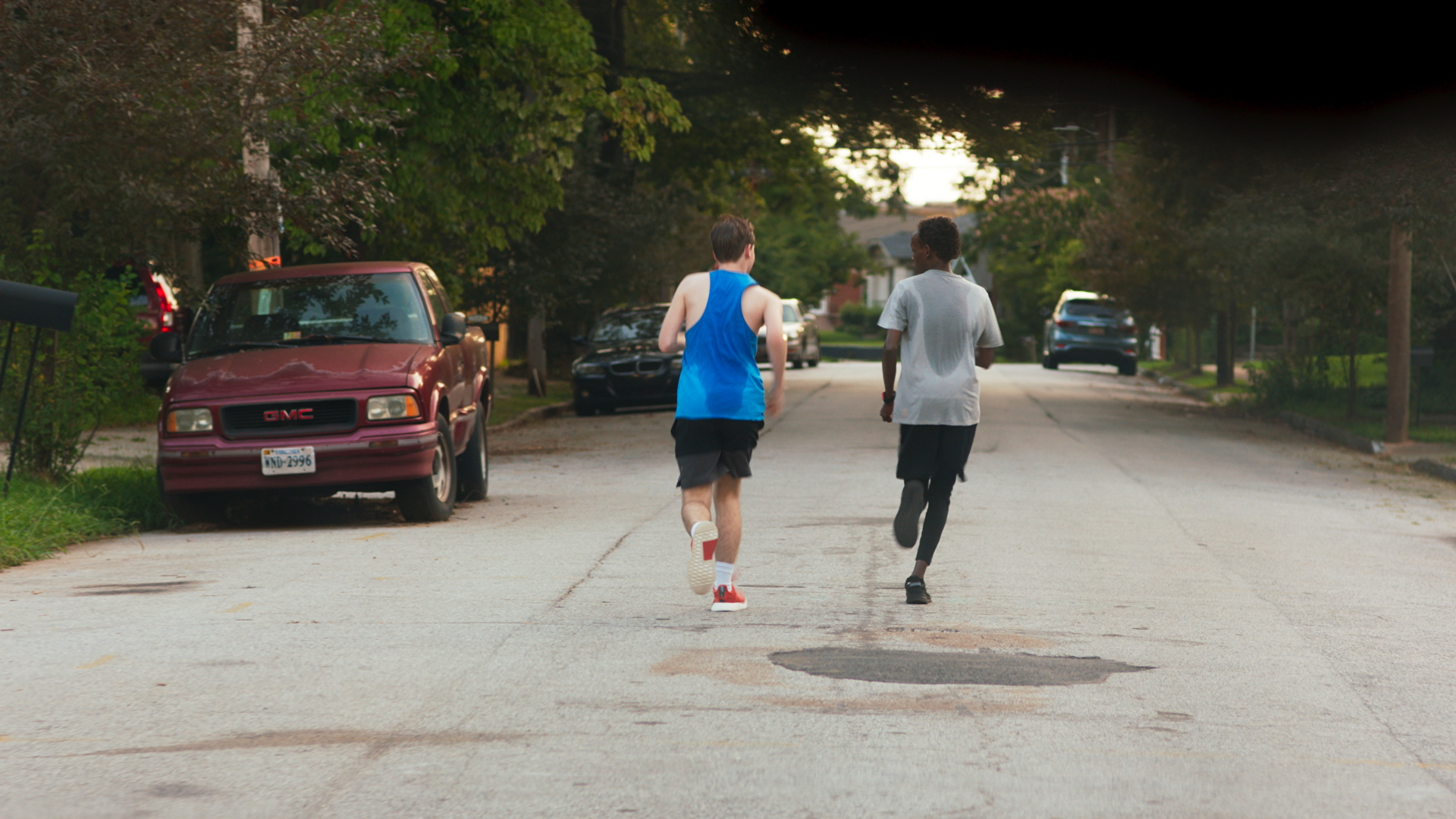 Major Dodson and Barkhad Abdi in Tyson's Run (2022)