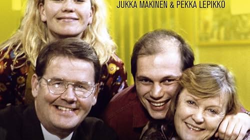 Antti Litja, Outi Mäenpää, Vieno Saaristo, and Jari Salmi in Päin perhettä (1992)