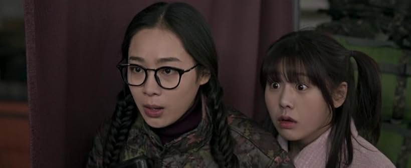 Oh Se-eun and Hwang Se-in in Duty After School (2023)