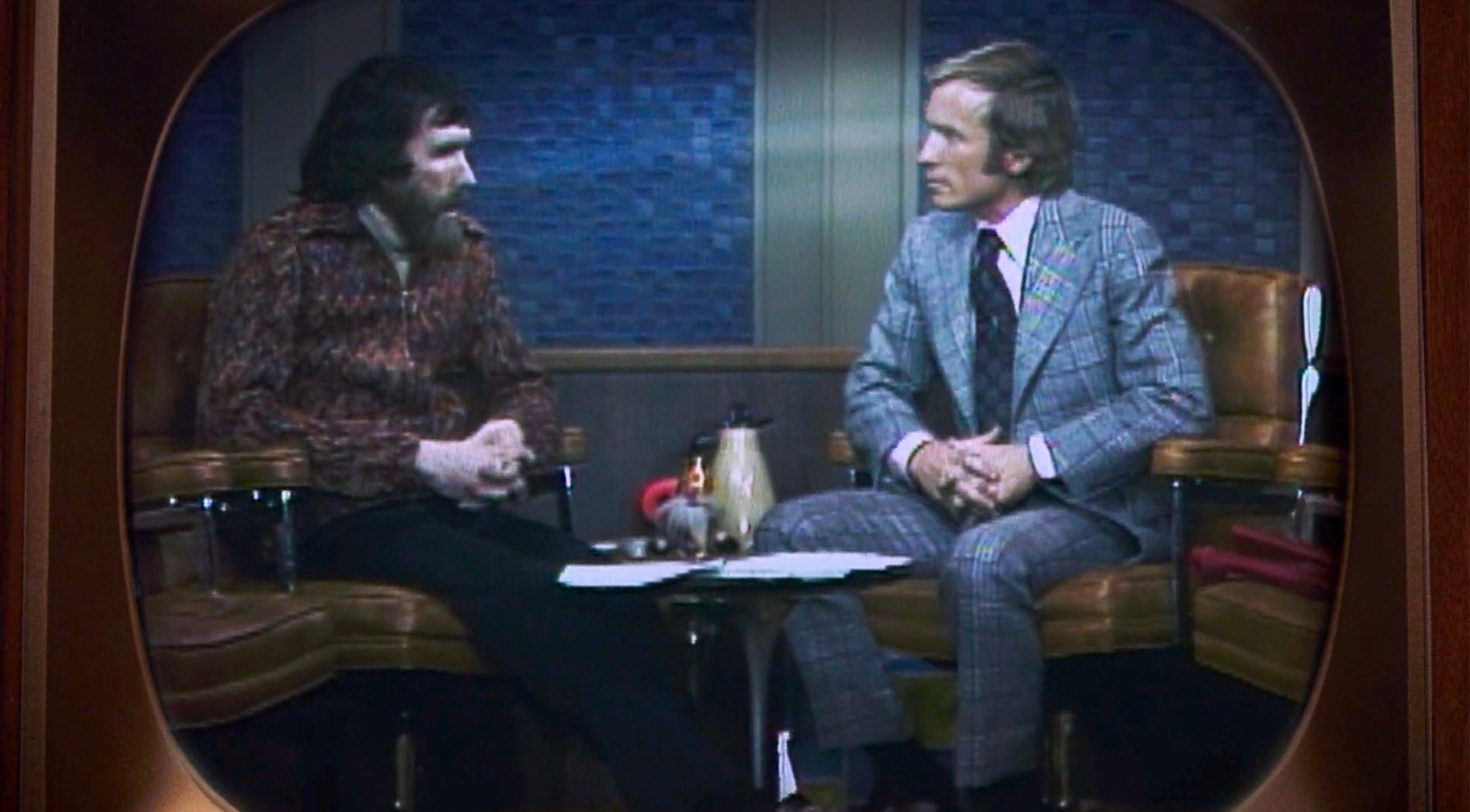 Jim Henson and Dick Cavett in Jim Henson: Idea Man (2024)