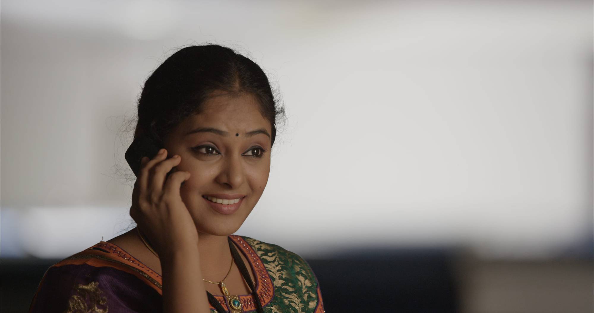 Arundhathi in Thottal Thodarum (2015)