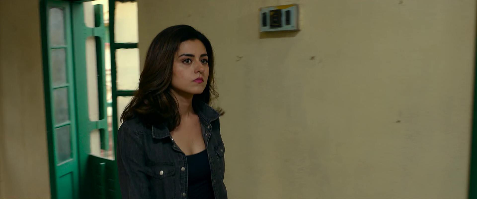 Ridhi Dogra in Lakadbaggha (2023)