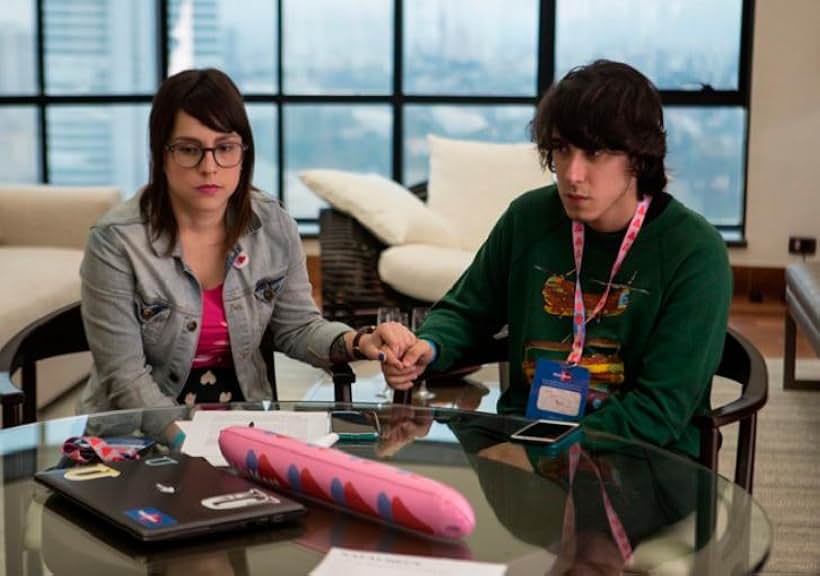 Pathy dos Reis and Felipe Castanhari in Internet: O Filme (2017)