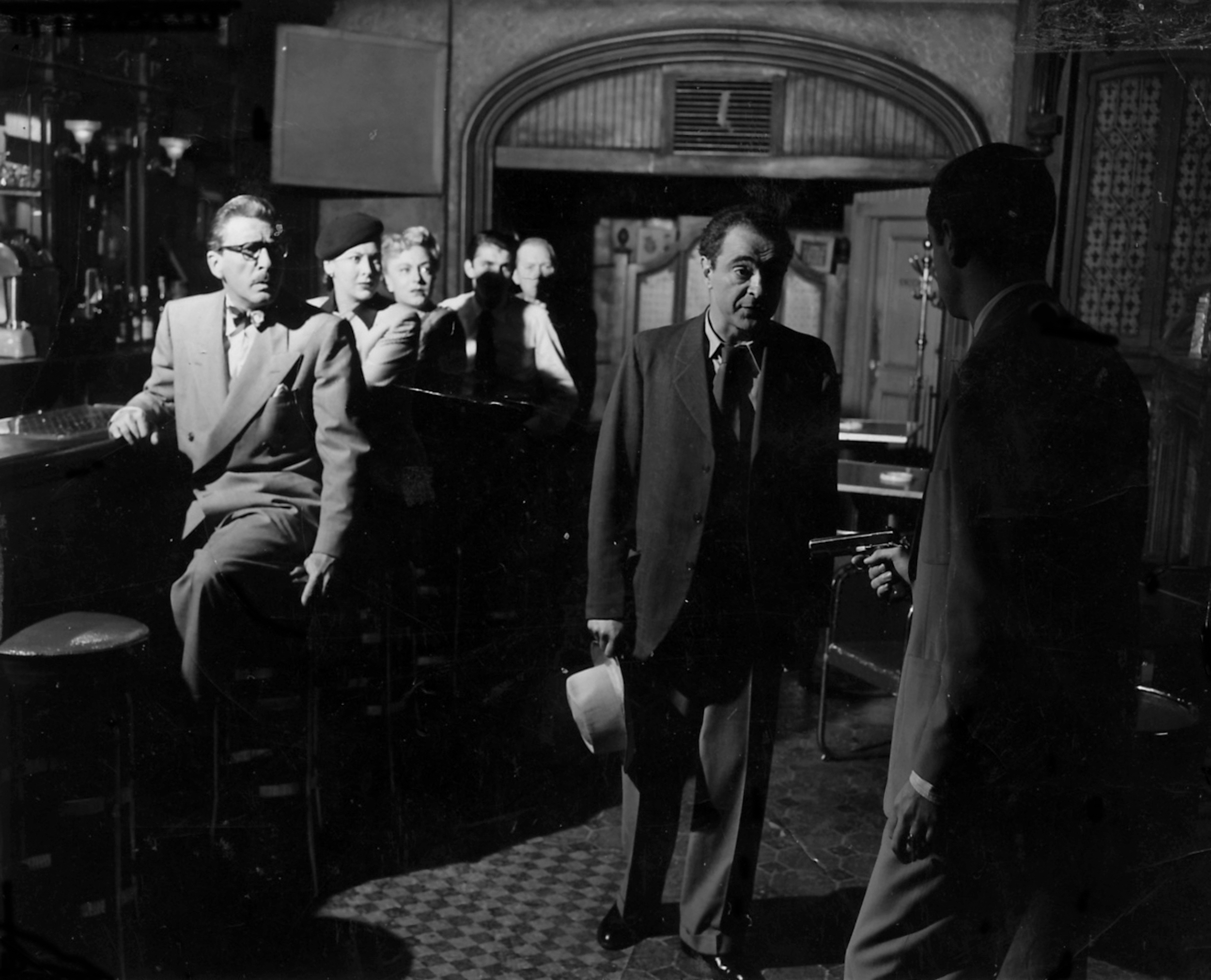 Leon Ames, James Bell, Keefe Brasselle, Virginia Field, Andrea King, Sam Levene, and Marshall Thompson in Dial 1119 (1950)