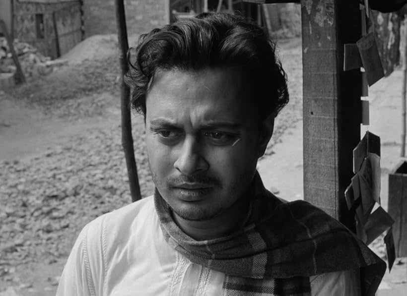 Anil Chatterjee in The Cloud-Capped Star (1960)