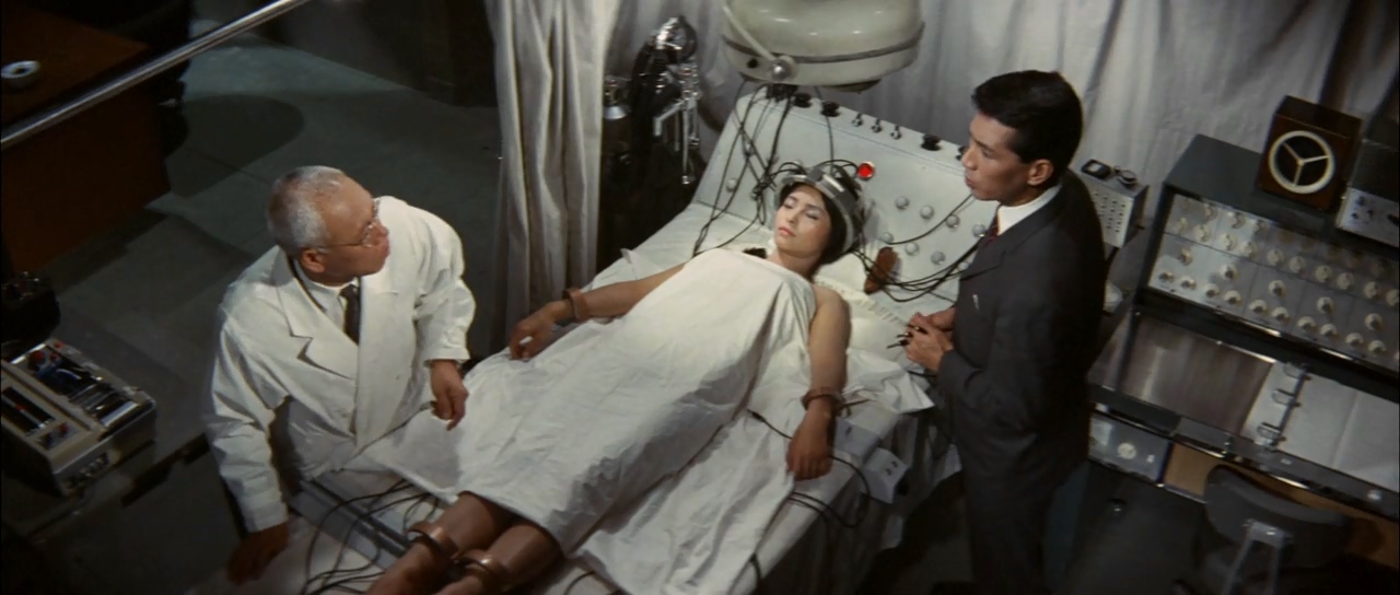 Yôsuke Natsuki, Takashi Shimura, and Akiko Wakabayashi in Ghidorah, the Three-Headed Monster (1964)