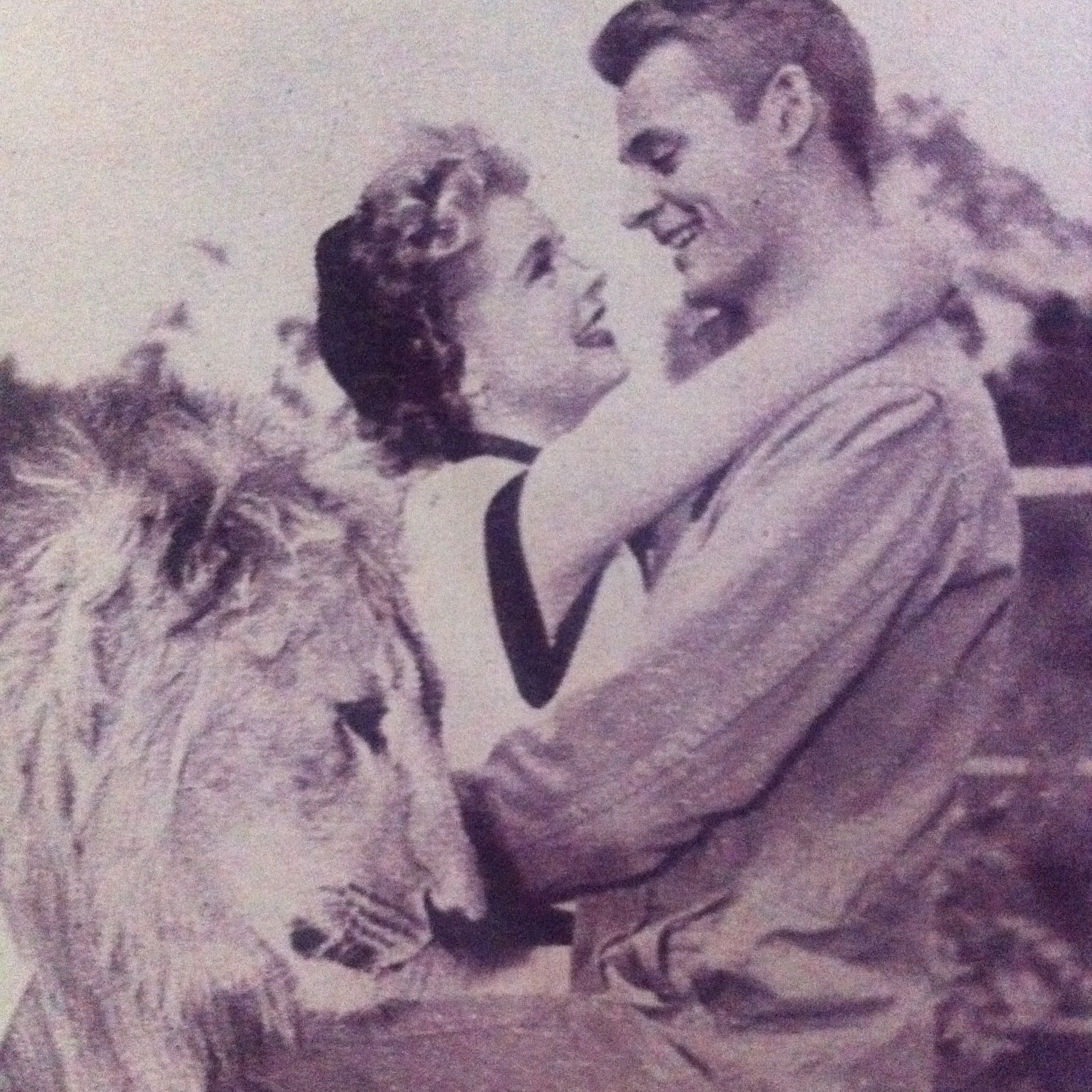 Janet Leigh, Carleton Carpenter, and Jackie the Lion in Fearless Fagan (1952)