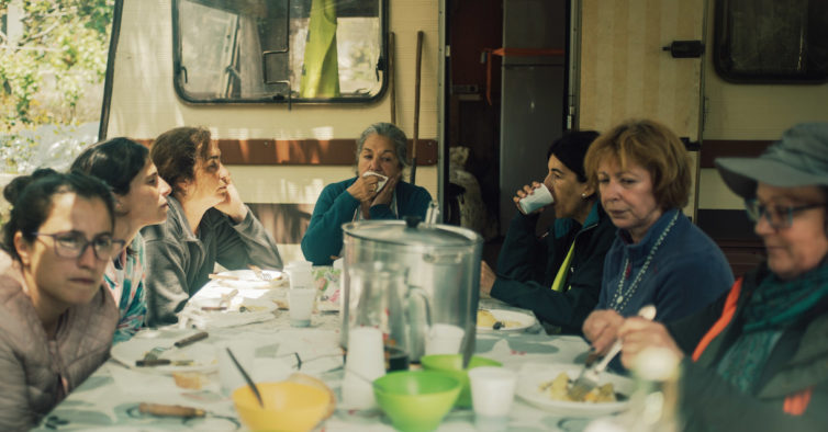 Cleia Almeida, Rita Blanco, Márcia Breia, Ana Bustorff, Teresa Madruga, Alexandra Rosa, and Vera Barreto in Fátima (2017)