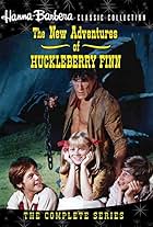 Ted Cassidy, Lu Ann Haslam, Kevin Schultz, and Michael Shea in The New Adventures of Huckleberry Finn (1968)