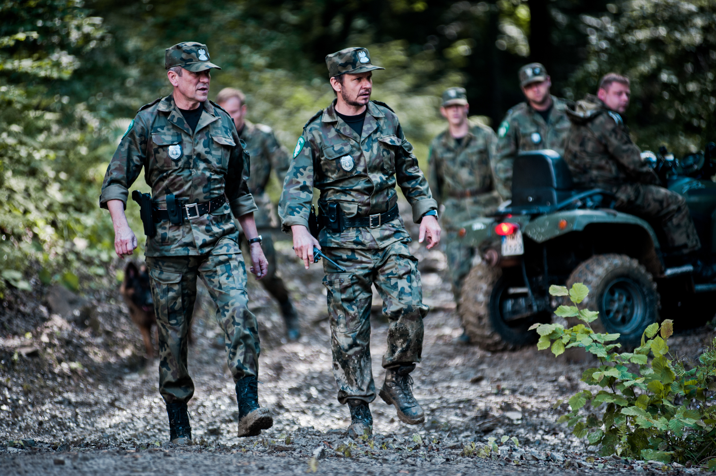 Bartlomiej Topa and Andrzej Zielinski in Wataha (2014)