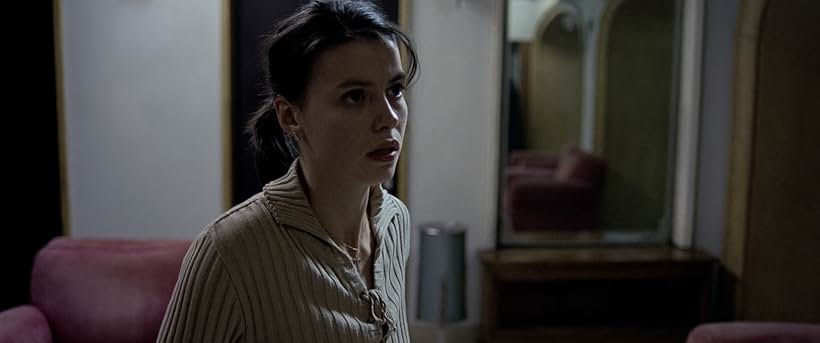 Laura Vasiliu in 4 Months, 3 Weeks and 2 Days (2007)