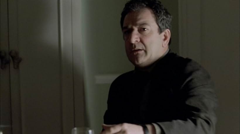 Ken Stott in Episode #1.1 (2003)