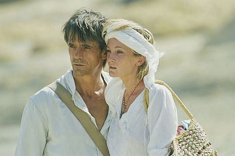 Jeremy Irons and Patricia Kaas in And Now Ladies & Gentlemen (2002)