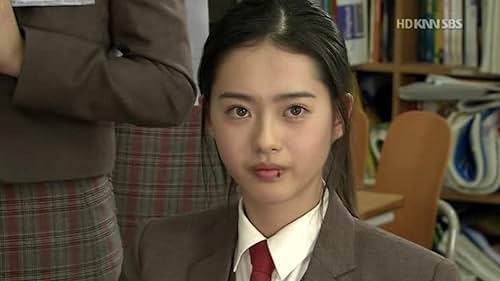 Go Ara in Nun-ggot (2006)