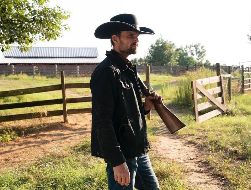 Still of Charles Ambrose on set in Shadarach