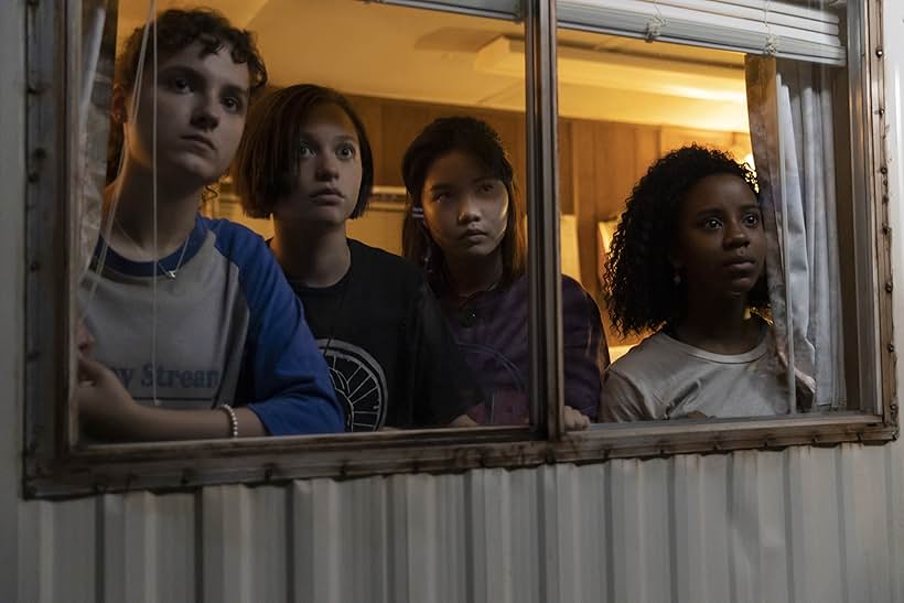 Sofia Rosinsky, Fina Strazza, Riley Lai Nelet, and Camryn Jones in Paper Girls (2022)