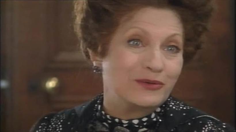 Andréa Ferréol in Landru (2005)