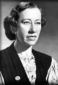 Primary photo for Flora Robson