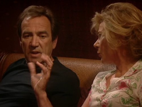 Robert Lindsay and Zoë Wanamaker in My Family (2000)