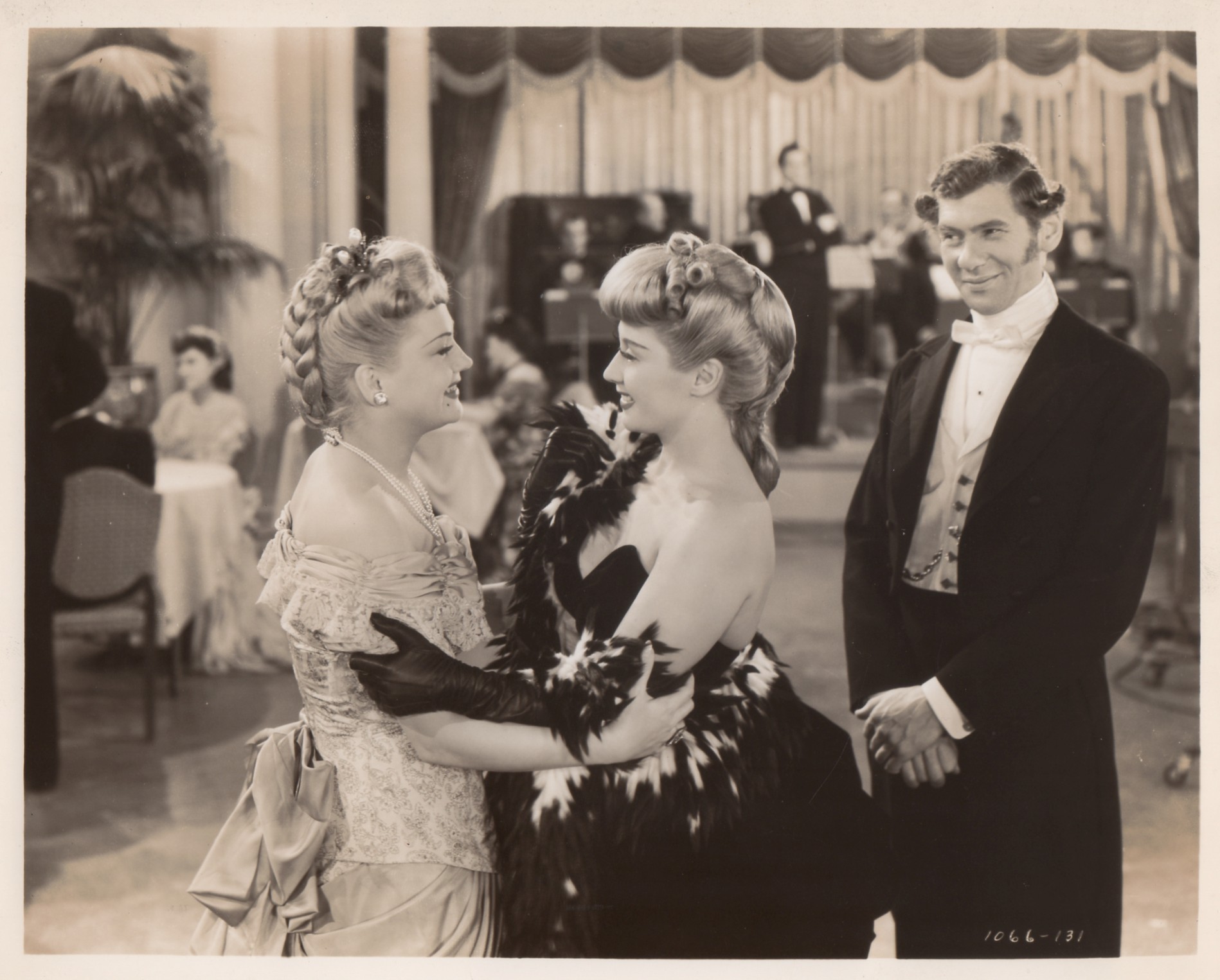 Joan Blondell and Leonid Kinskey in Lady for a Night (1942)