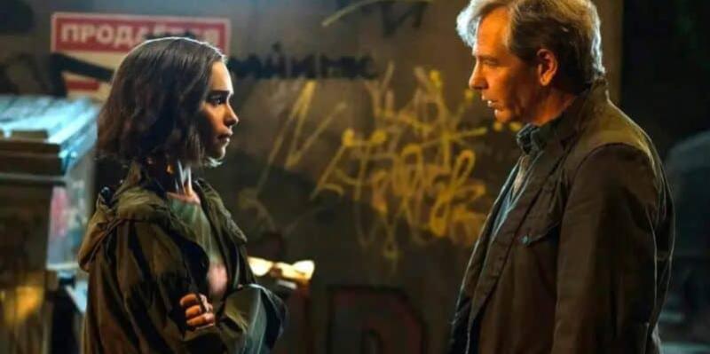 Ben Mendelsohn and Emilia Clarke in Secret Invasion (2023)