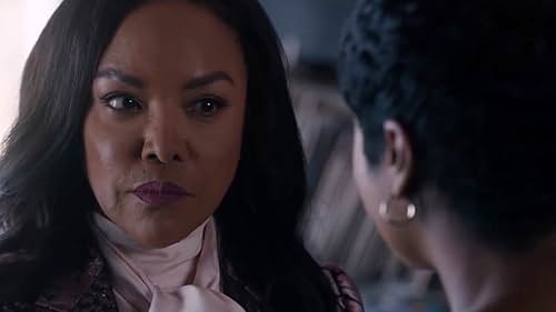 Greenleaf: Lady Mae Confronts Tara James