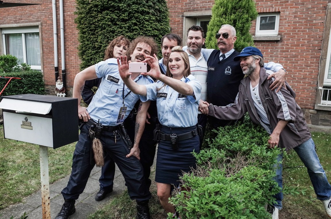 Gene Bervoets, Mieke De Groote, Nico Sturm, Kevin Janssens, and Eva Binon in Patrouille Linkeroever (2016)