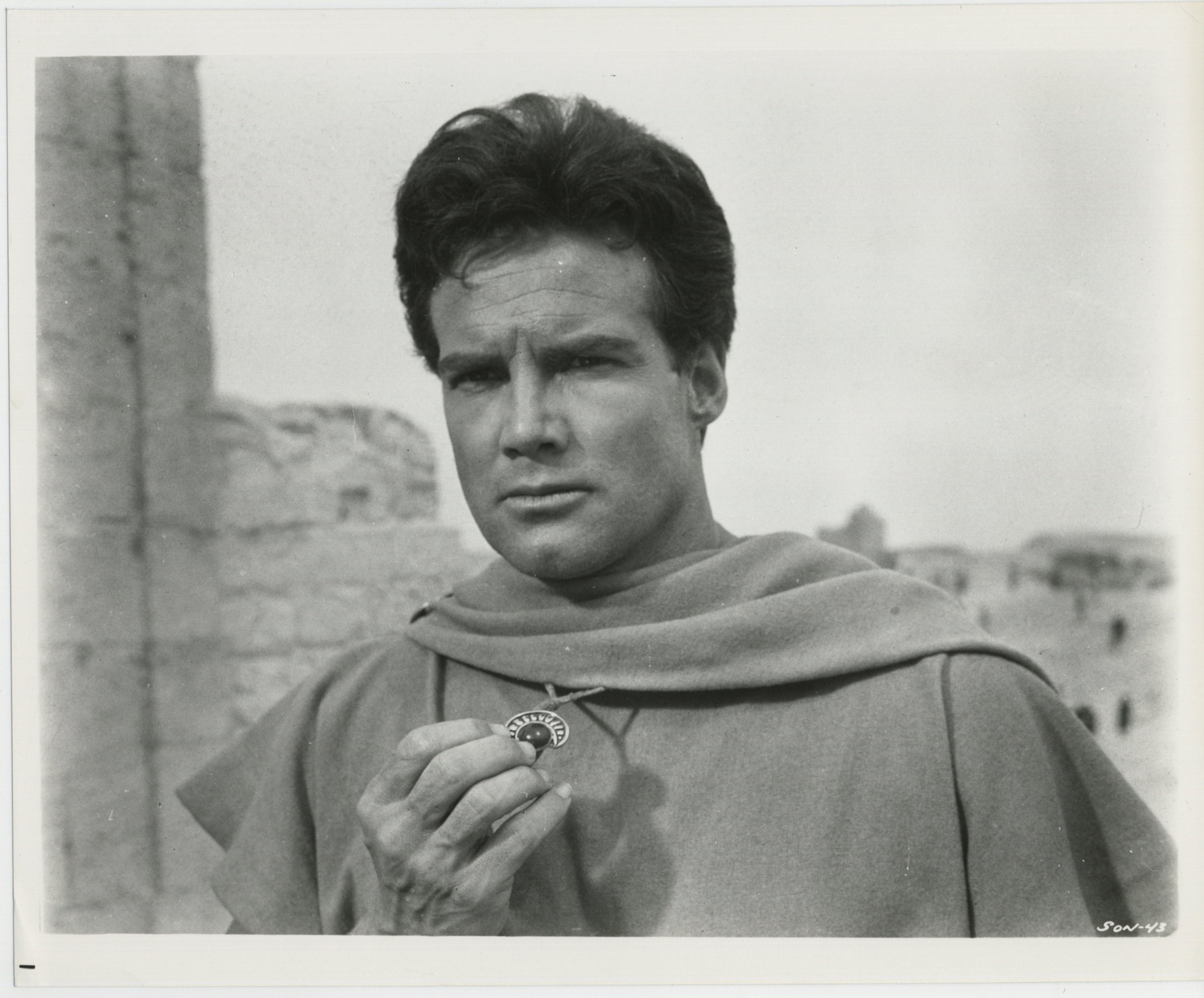 Steve Reeves in The Slave (1962)