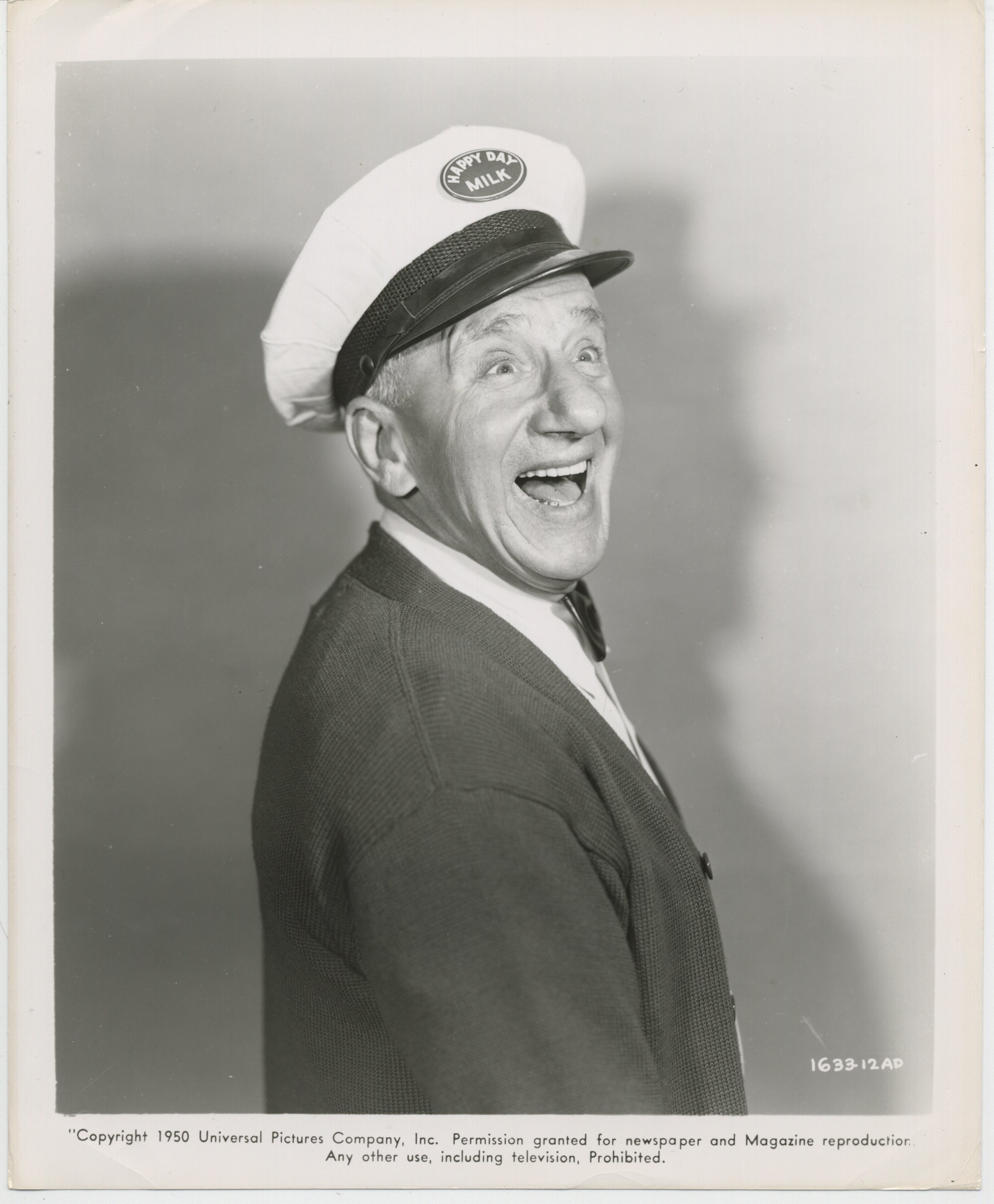 Jimmy Durante in The Milkman (1950)