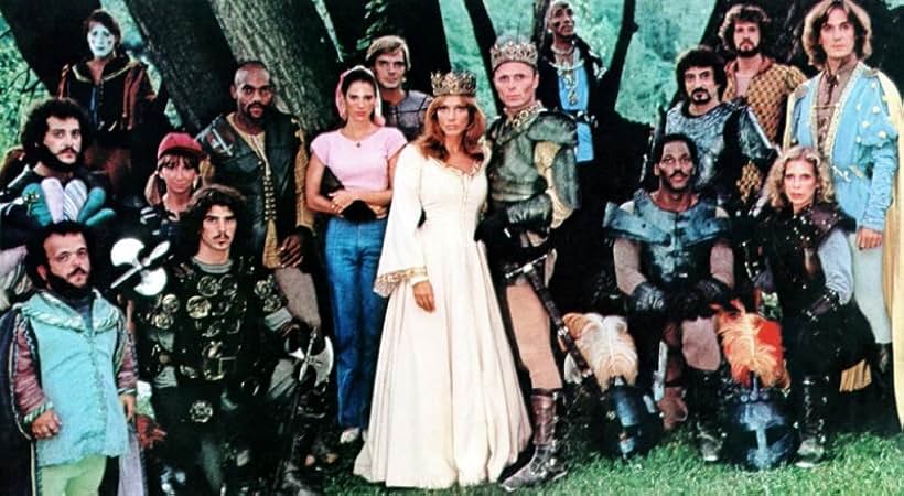 Ed Harris, Cynthia Adler, John Amplas, Brother Blue, Ken Foree, Christine Forrest, Amy Ingersoll, Randy Kovitz, Gary Lahti, Tom Savini, Marty Schiff, Warner Shook, Taso N. Stavrakis, Patricia Tallman, and Robert Williams in Knightriders (1981)