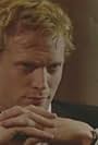 Paul Bettany in Euston Road (2004)