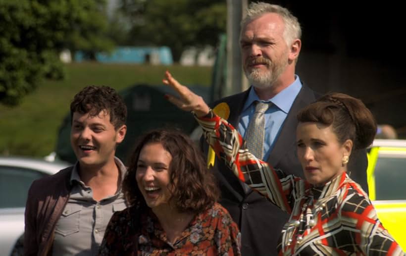 Andie MacDowell, Greg Davies, Tyger Drew-Honey, and Esther Smith in Cuckoo (2012)