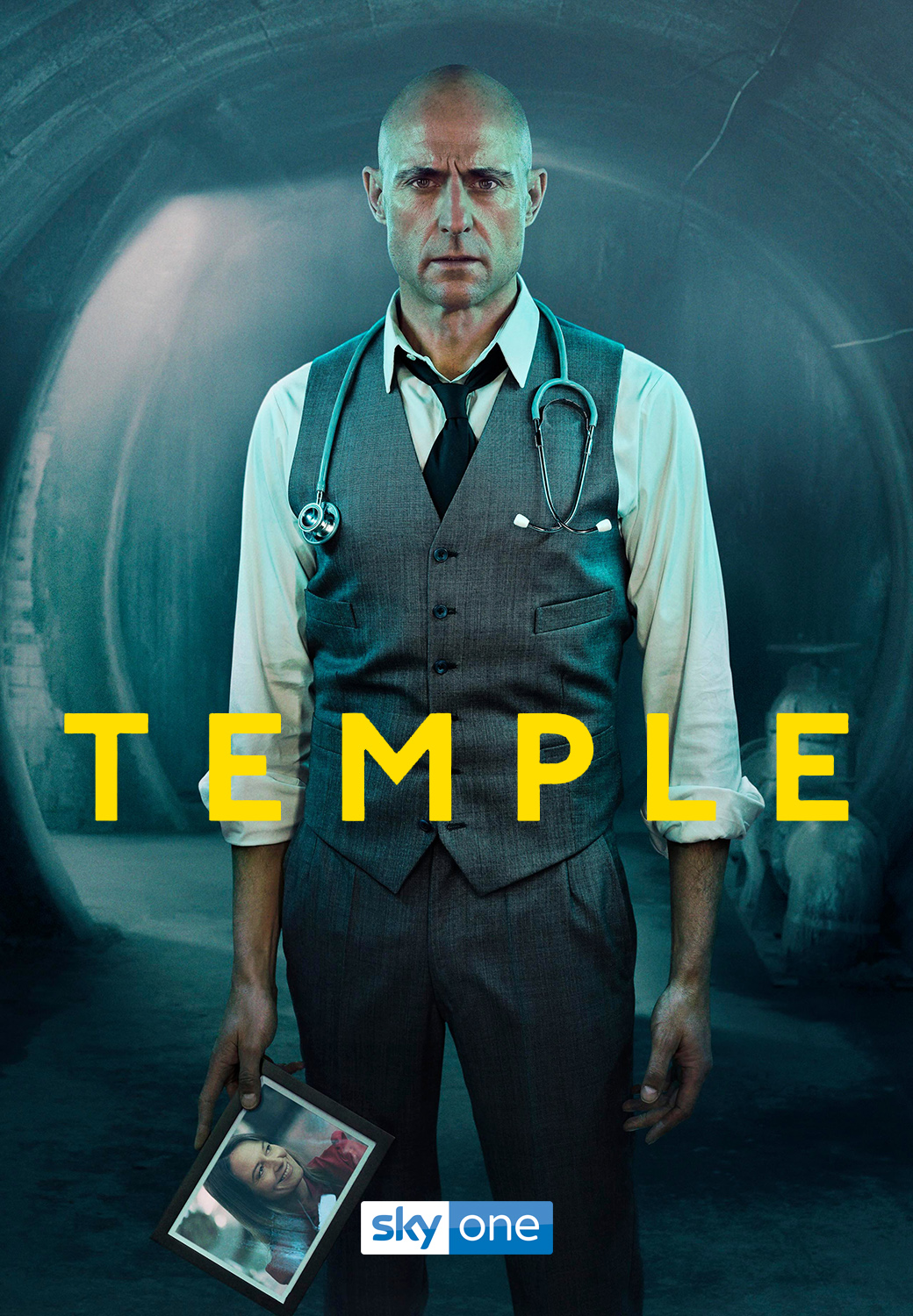 Mark Strong in Temple (2019)