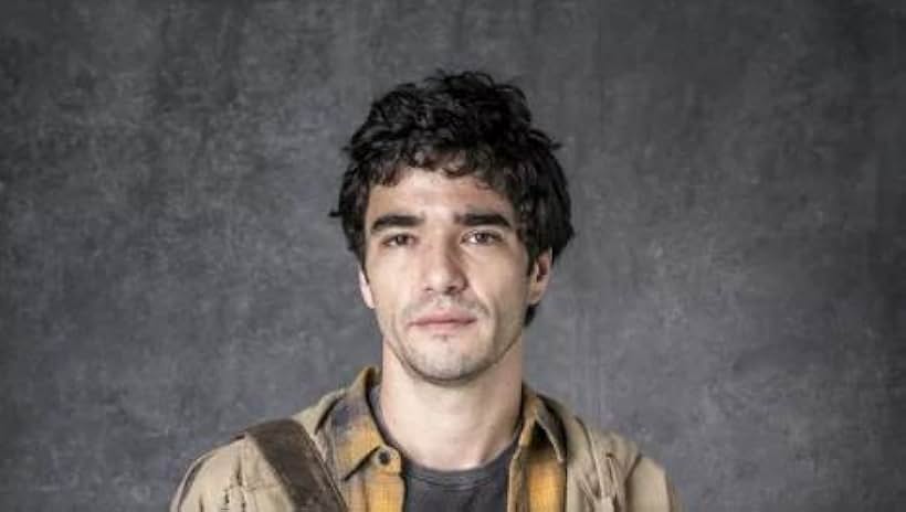 Caio Blat in O Sétimo Guardião (2018)