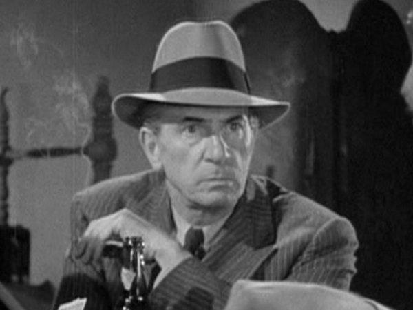 Frederick Worlock in Air Raid Wardens (1943)