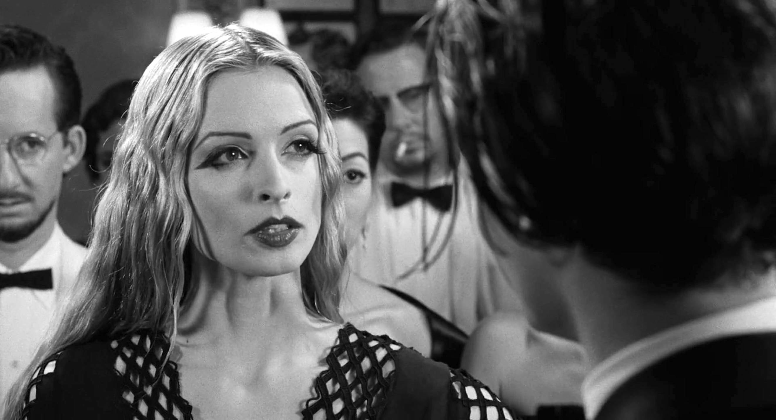 Johnny Depp and Lisa Marie in Ed Wood (1994)